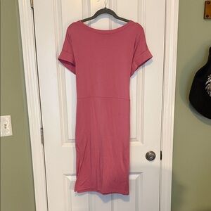 Chic Rose Midi Dress